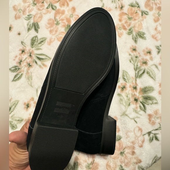 Toms black suede slip on low block heel shoes US 8 for women’s - Picture 7 of 8